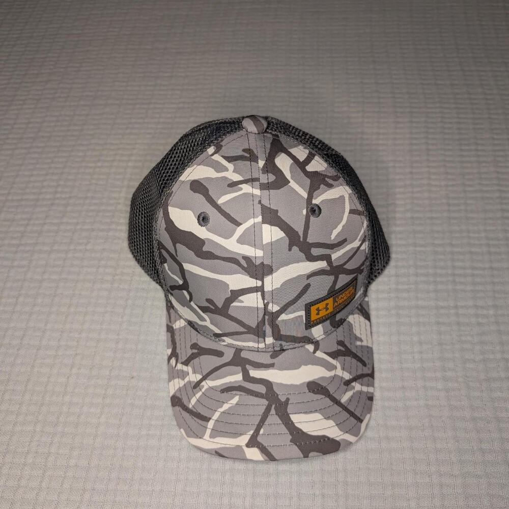 Under Armour Youth Grey Camo Snapback Cap